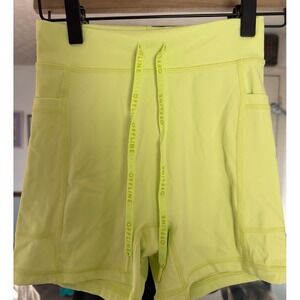 OFFLINE by Aerie Drawstring Pocket Bike Shorts 4" Inseam Size Small